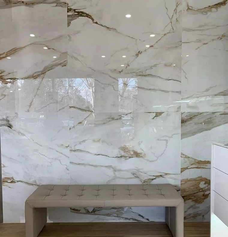 GO BIG WITH LARGE FORMAT TILES